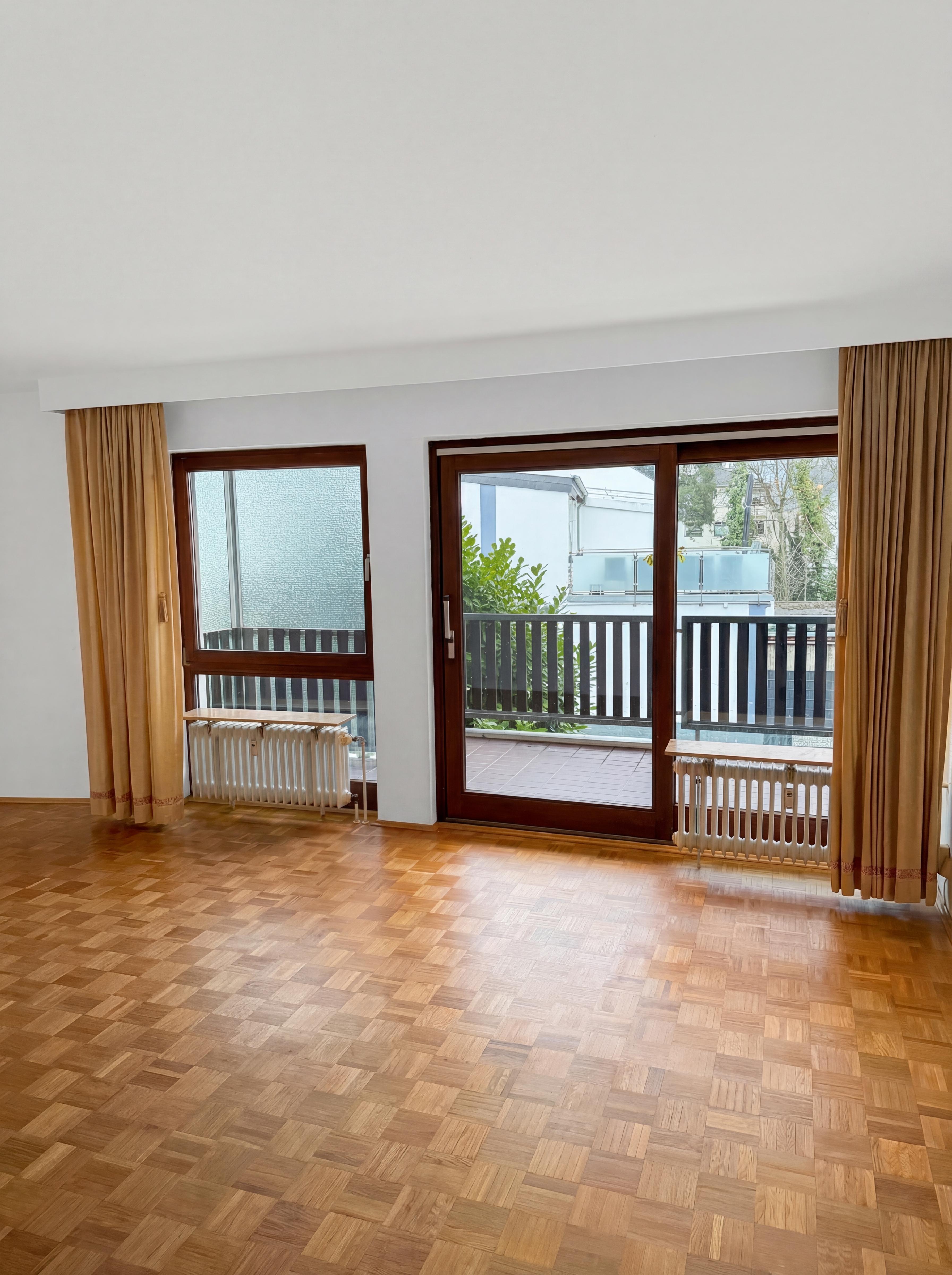3-Zimmer Wohnung mit Balkon & Garage in Innenstadtlage